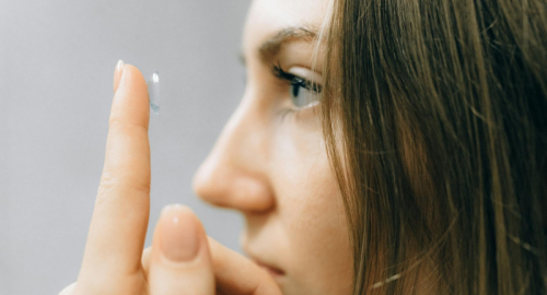 Lenti a Contatto come Scelta Preferita per la Correzione della Vista in Diversi Contesti Clinici